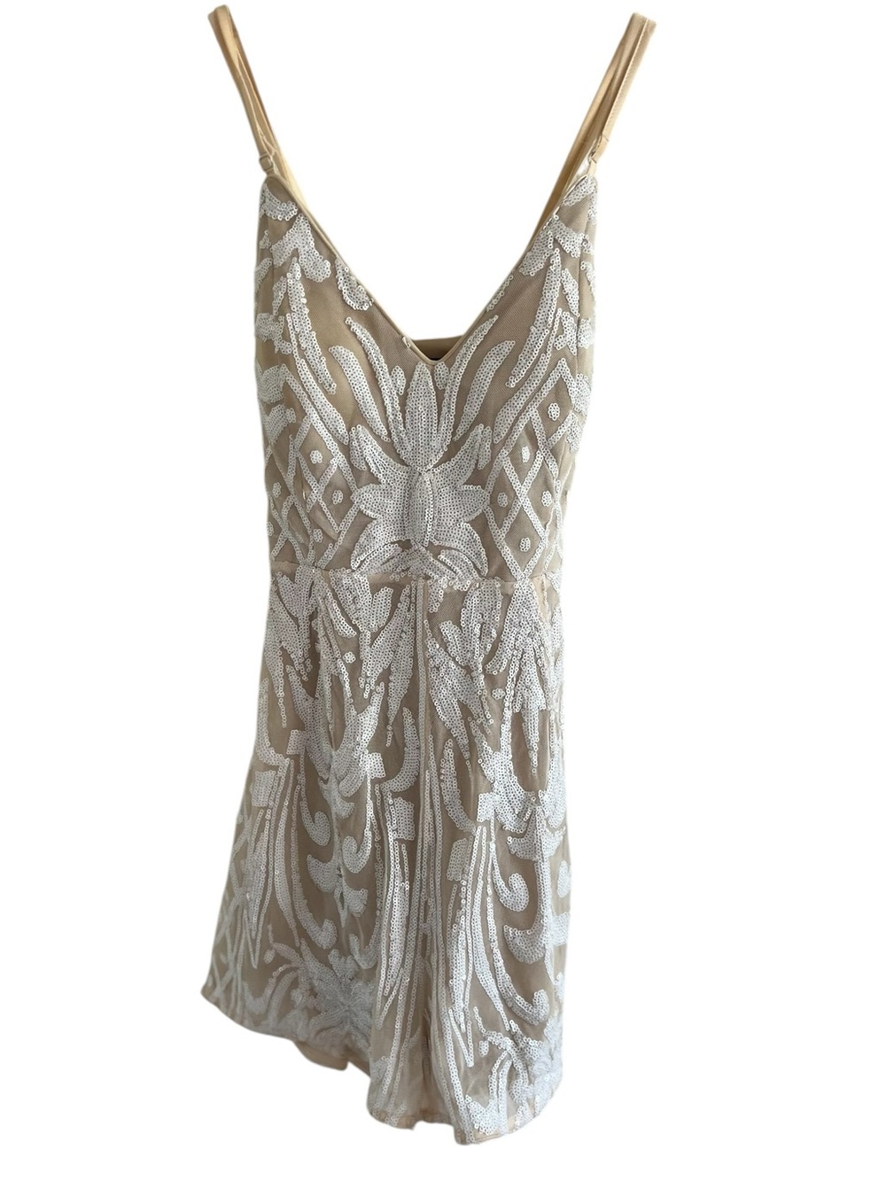 Lulu’s Sequins Nude & White V-Neck Cocktail Short Romper